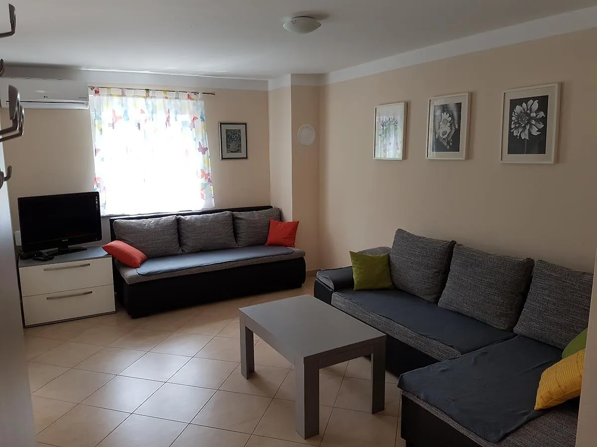 Apartmán Apartman Branka Starigrad Paklenica